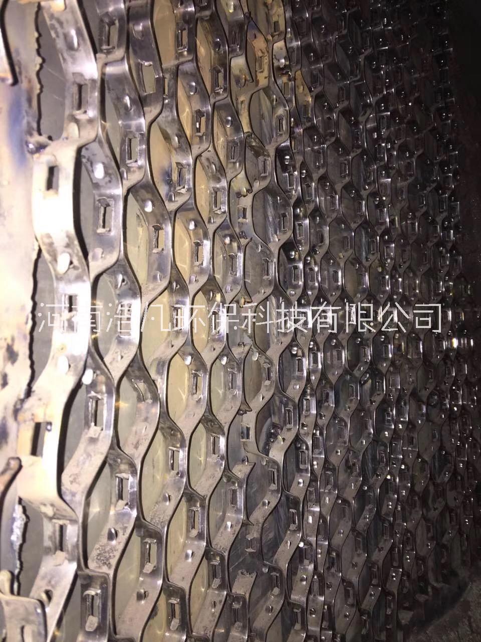 陜西電廠脫硫脫硝內(nèi)壁耐磨陶瓷涂料龜甲網(wǎng)內(nèi)襯耐磨陶瓷涂料