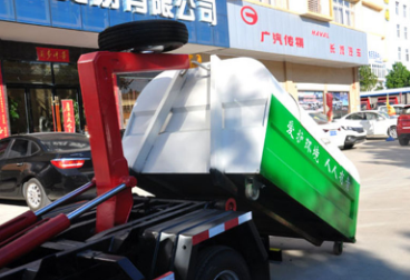 勾臂垃圾車價(jià)格 勾臂垃圾車廠家 勾臂垃圾車哪家便宜
