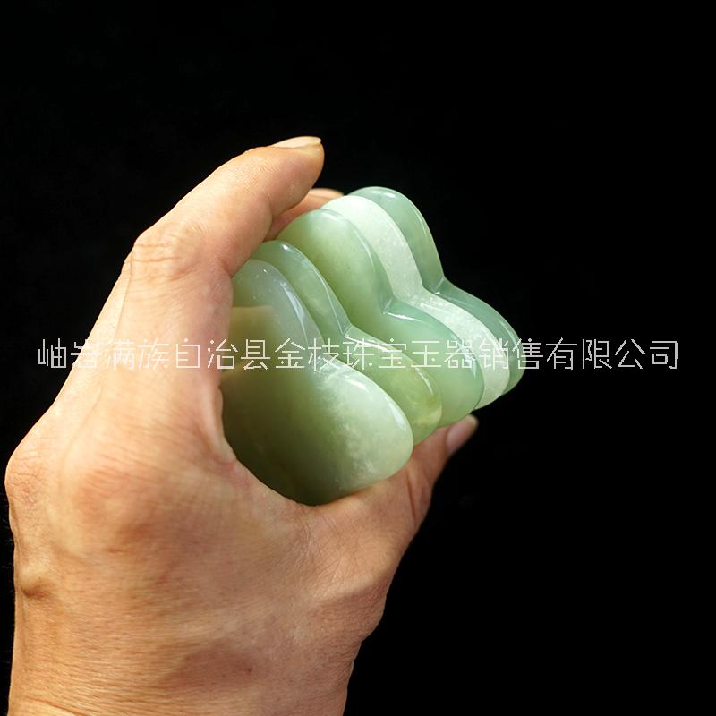 天然岫巖玉純手工雕刻打磨拋光刮痧板廠家直銷批發(fā)零售  玉石牛角刮痧板中號(hào)