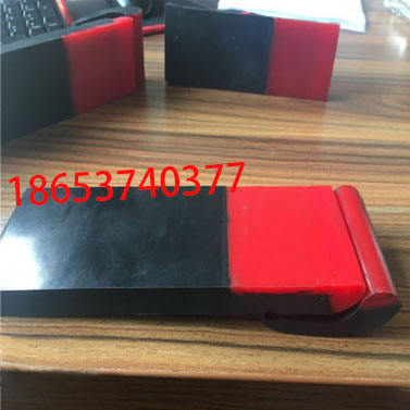 呼和浩特 導(dǎo)料槽雙密封擋煤皮 定做防溢裙板 聚氨酯擋煤皮