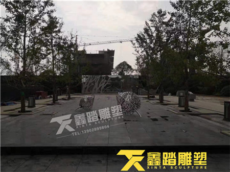 不銹鋼姑娘果雕塑 廣場(chǎng)鏡面不銹鋼雕塑擺件 景觀雕塑擺件 不銹鋼姑娘果雕塑