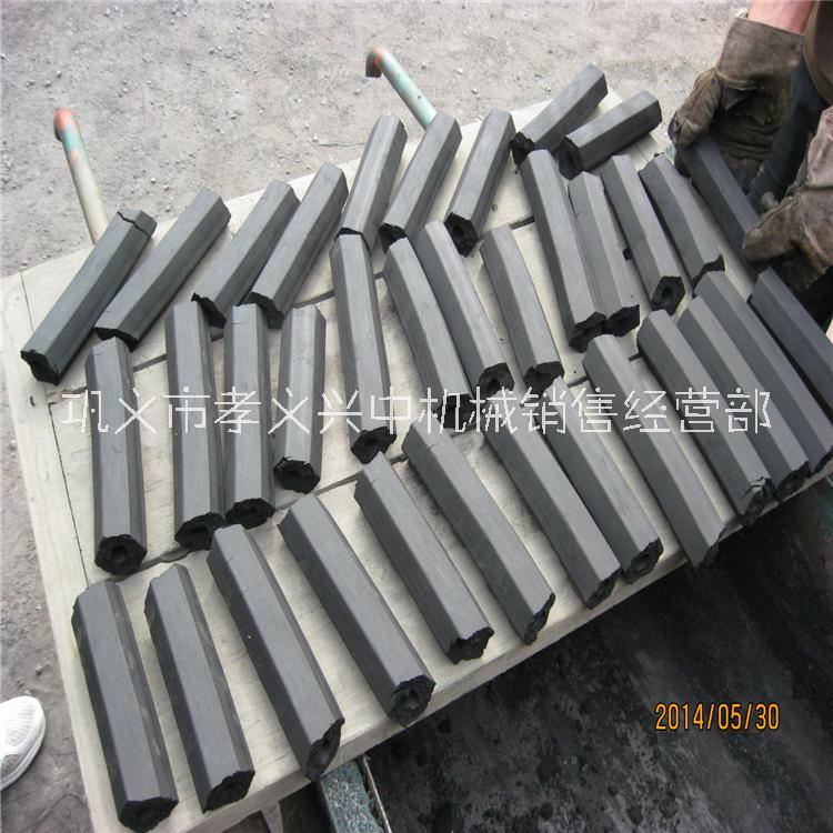 碎炭渣制棒機(jī) 新型四方/六邊炭粉螺旋擠出機(jī)  全自動(dòng)炭粉制棒成型機(jī) 空心煤棒機(jī)