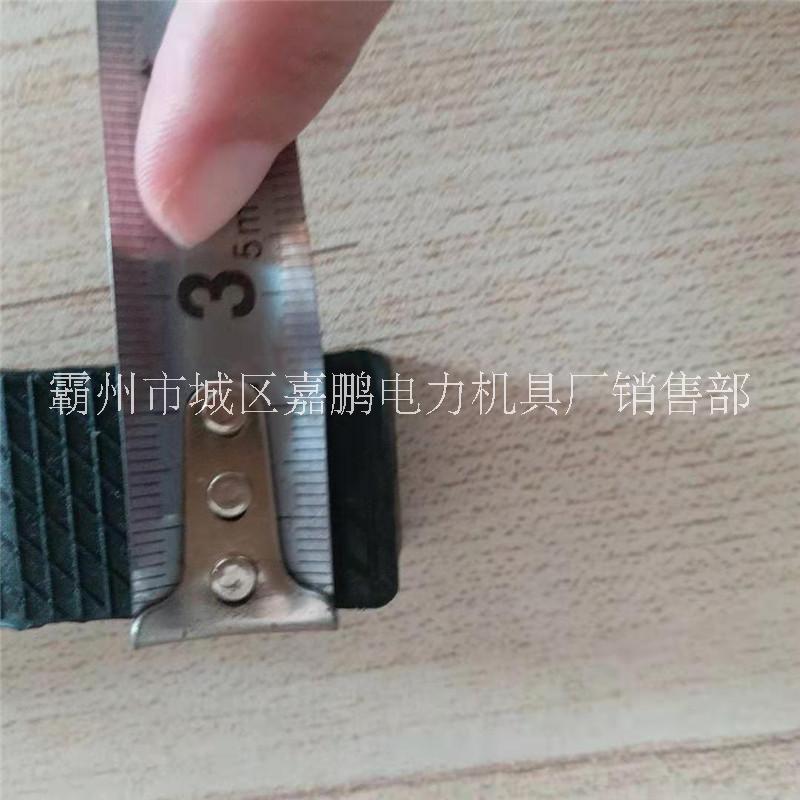 供應(yīng)電纜輸送機(jī)膠塊廠家電話_180輸送機(jī)膠塊大量現(xiàn)貨