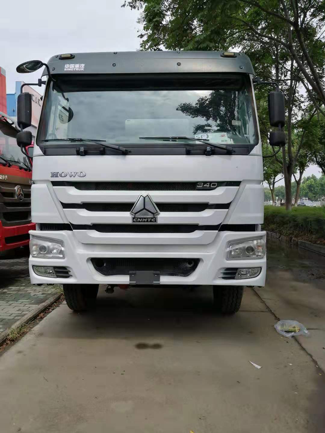 重汽豪沃12方徐工水泥攪拌車特價出售