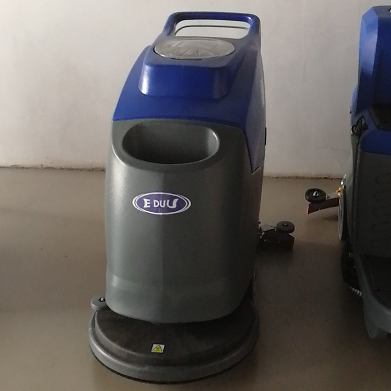 壹丟丟手推洗地機(jī)