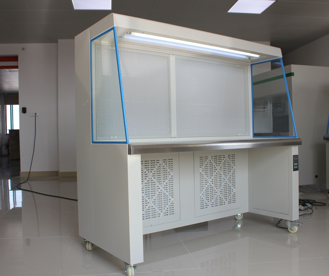 濟(jì)南騰昊廠家生產(chǎn)供應(yīng)雙人、單人單面水平送風(fēng)超凈工作臺(tái)、HT DDS 單人單面水平送風(fēng)超凈臺(tái)，無(wú)菌臺(tái)