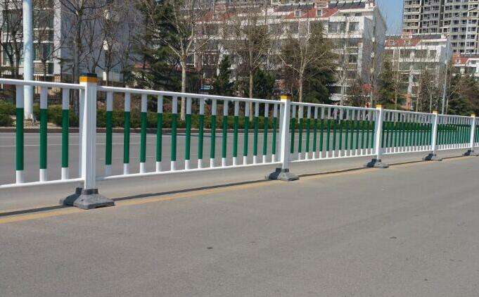 鋅鋼道路護(hù)欄