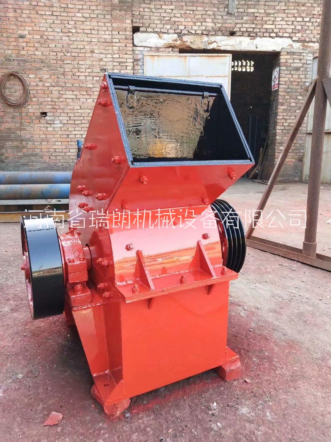 錘式破碎機(jī)小型石頭制砂機(jī)建筑垃圾粉碎機(jī)水泥磚頭混凝土破碎機(jī) 石頭制砂機(jī)建筑垃圾粉碎機(jī)磚頭混凝