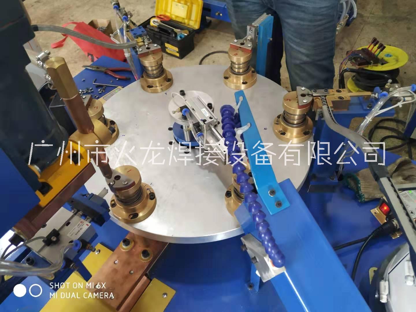 螺母螺帽全自動(dòng)化焊接設(shè)備-自動(dòng)化螺帽碰焊機(jī)