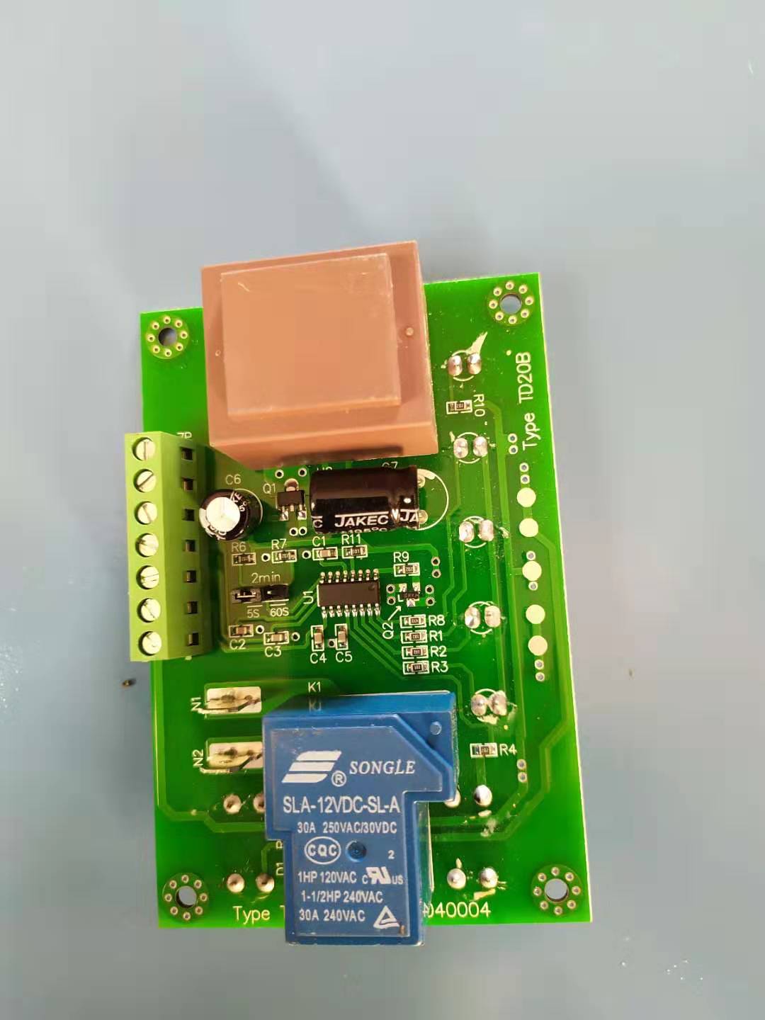 杭州控制器批發(fā)，廠家直銷PD-20電腦版控制器，杭州直銷PLC控制器