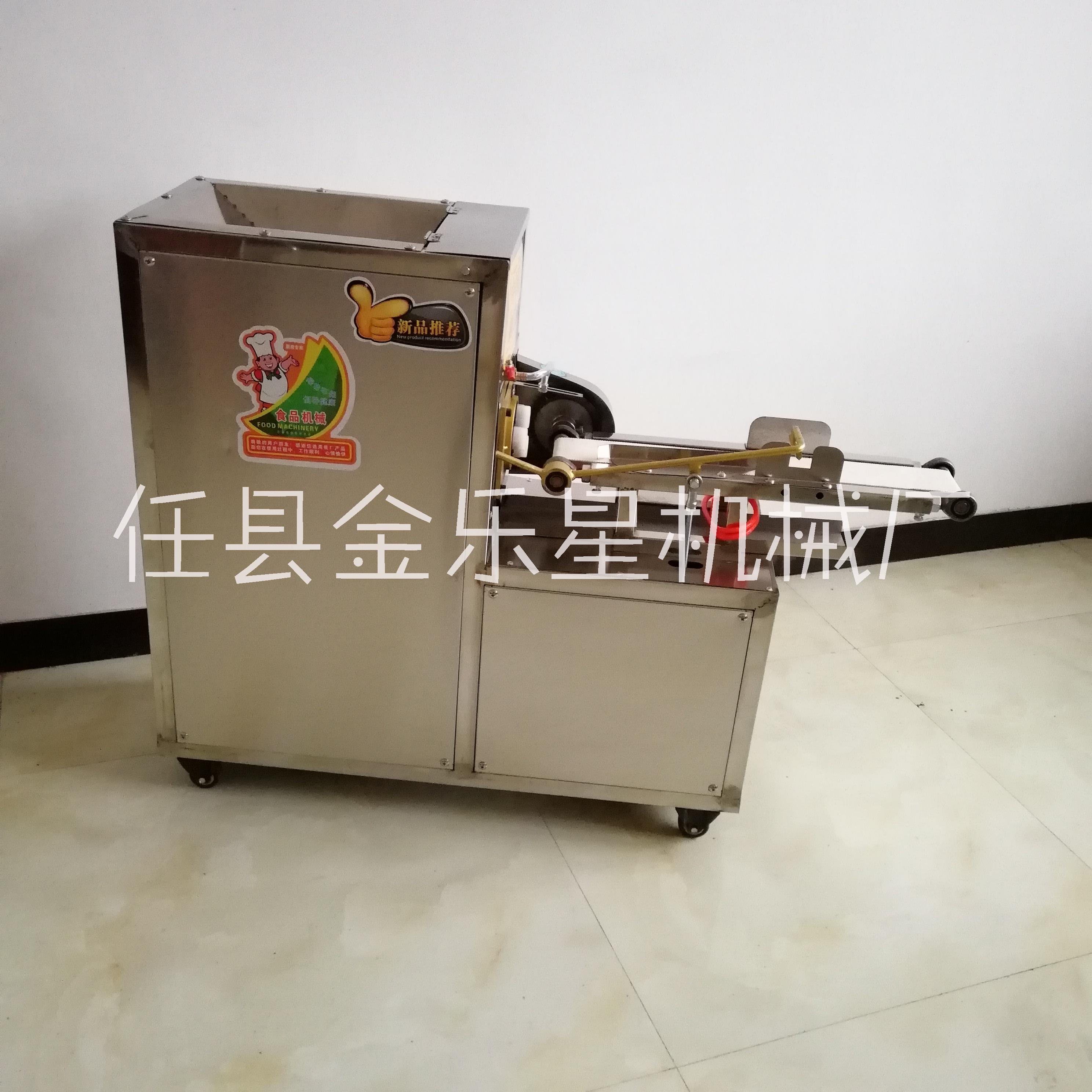 全自動(dòng)麻花機(jī) 小型麻花機(jī) 全自動(dòng)小型麻花機(jī) 商用仿手工麻花機(jī)器 自動(dòng)淋油麻花機(jī) 新款送配方