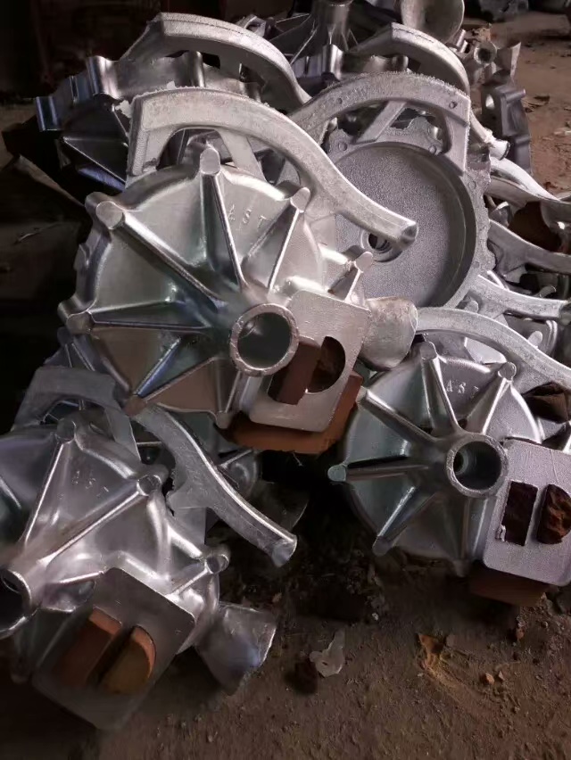 武漢鋁合金重力澆鑄，湖北鋁鑄造鋁合金重力澆鑄，湖北鋁鑄造