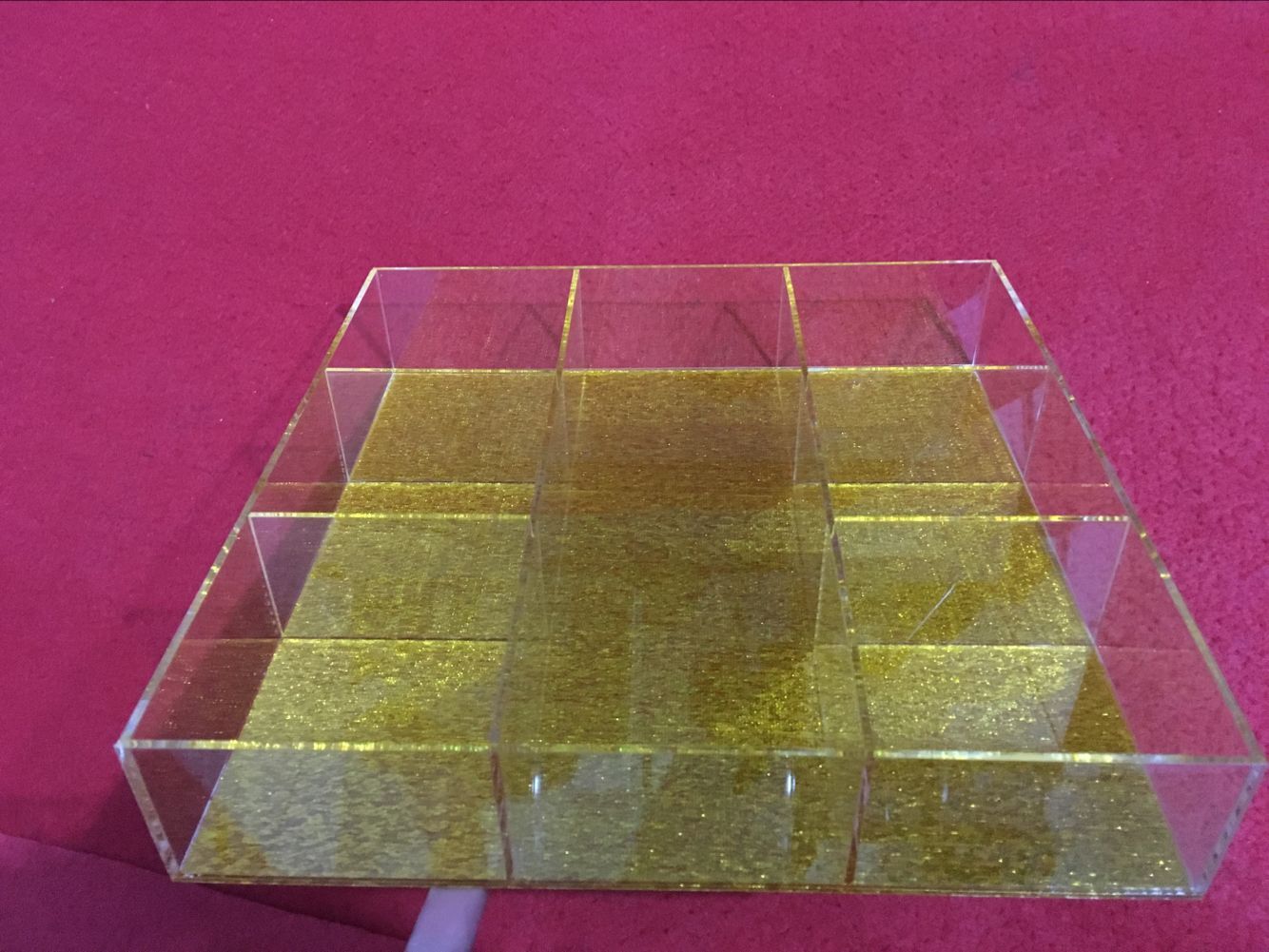 寧波安君有機(jī)玻璃亞克力制品廠定制加工金銀布板格子儲物盒