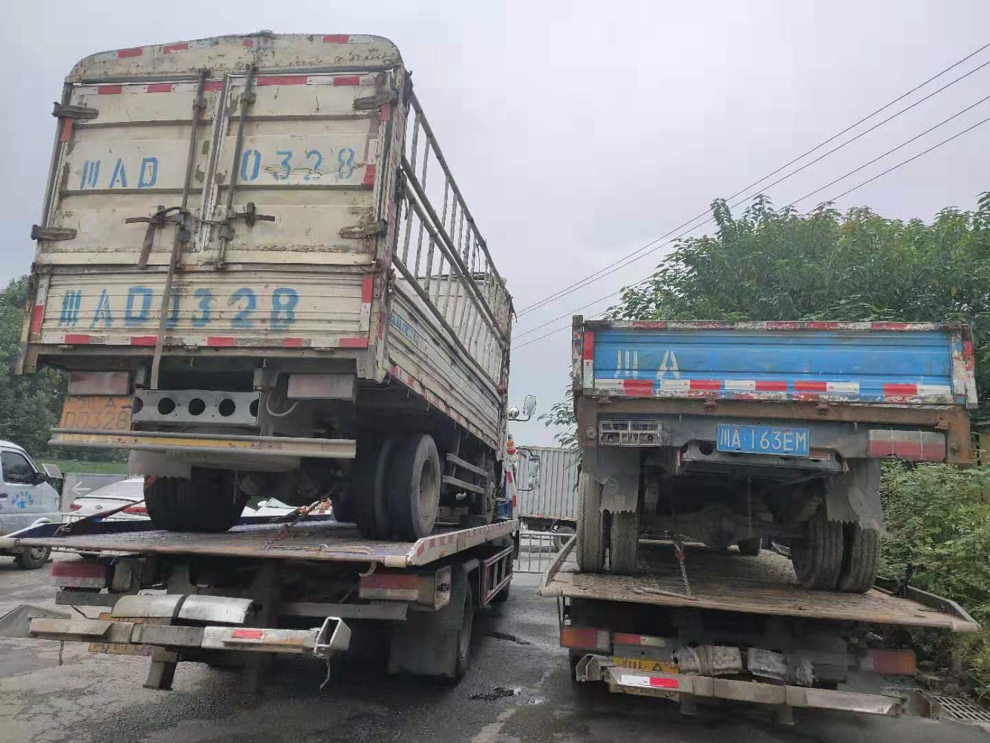 四川省雅安市報(bào)廢汽車公司