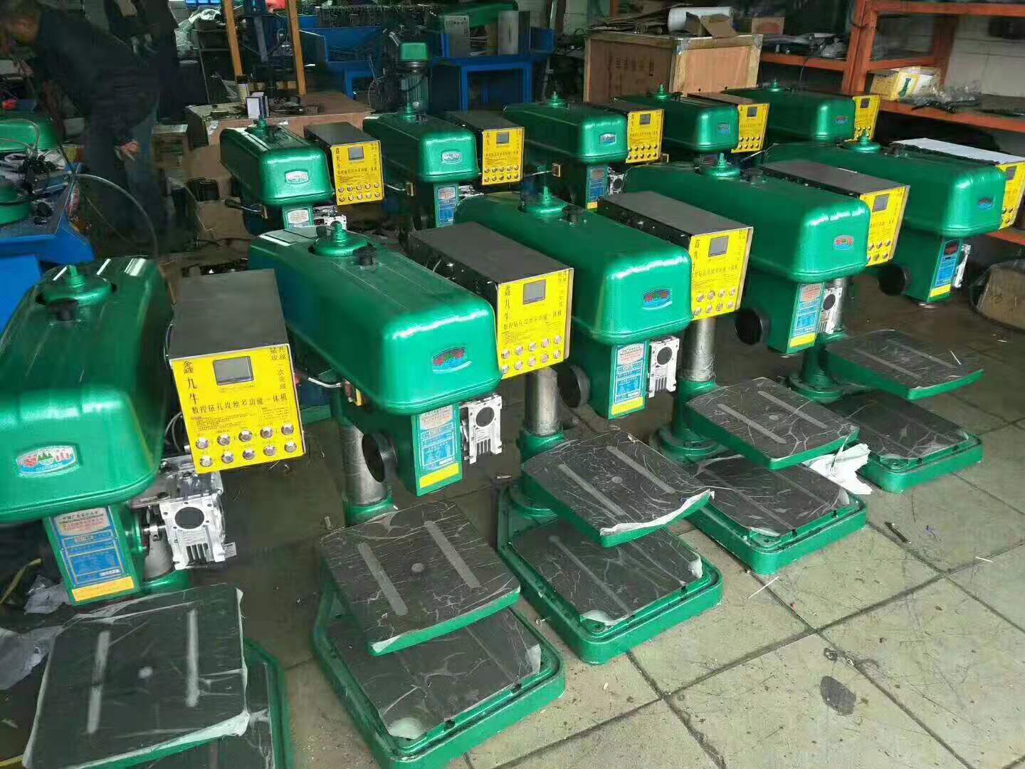 河北永年   鉆孔機(jī)自動  廠家直銷