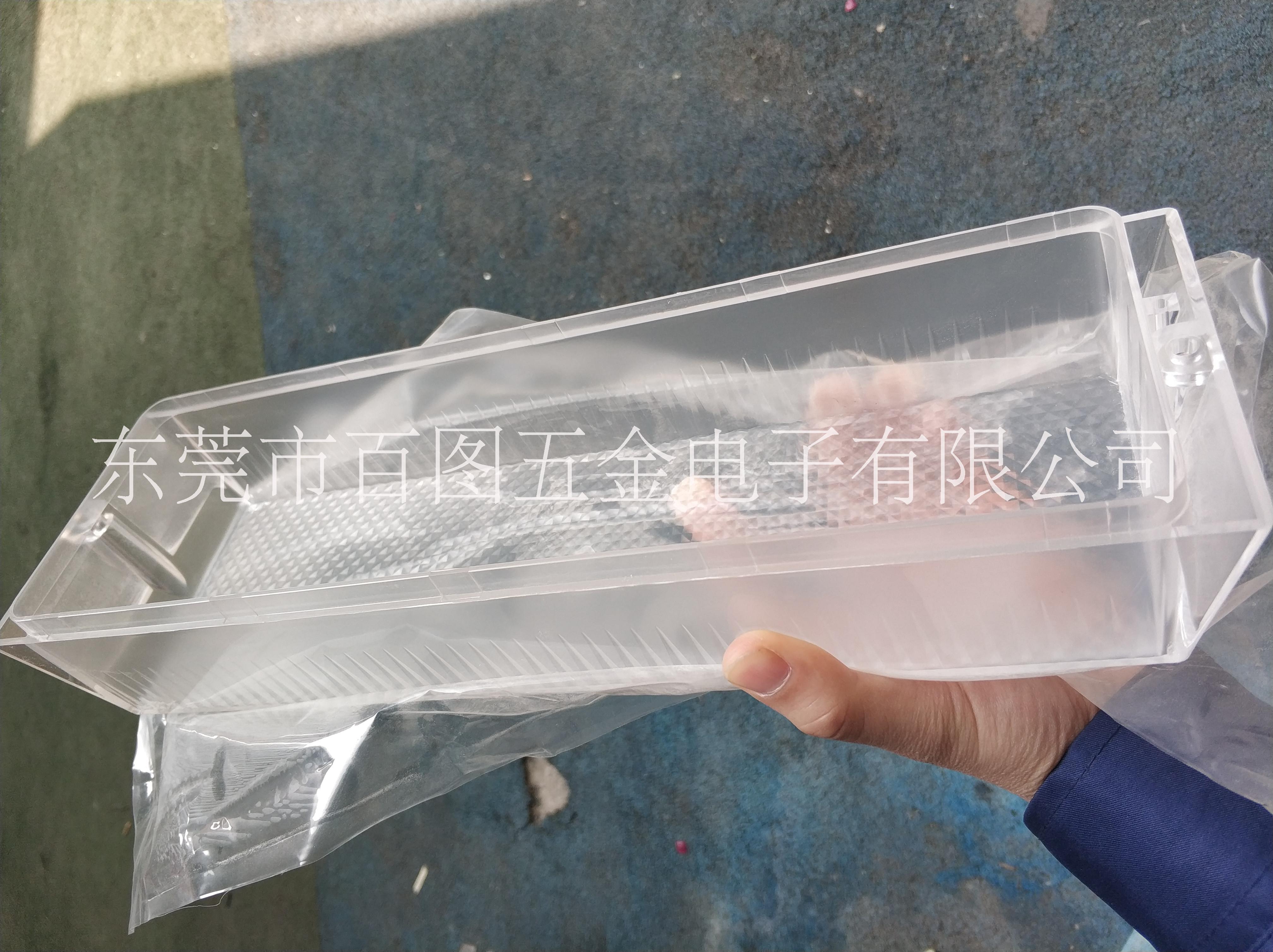 PSPC燈罩噴砂加工