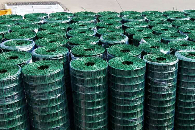 圈地護欄網(wǎng)報價，批發(fā)，供應商，生產(chǎn)廠家