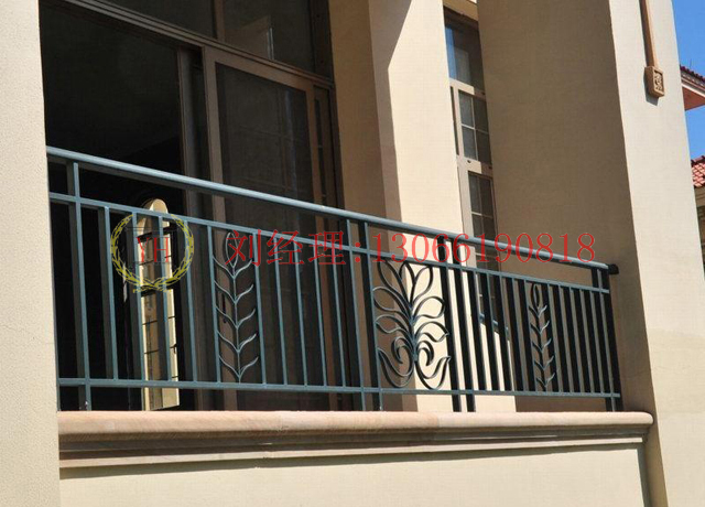 深圳新型陽臺(tái)護(hù)欄