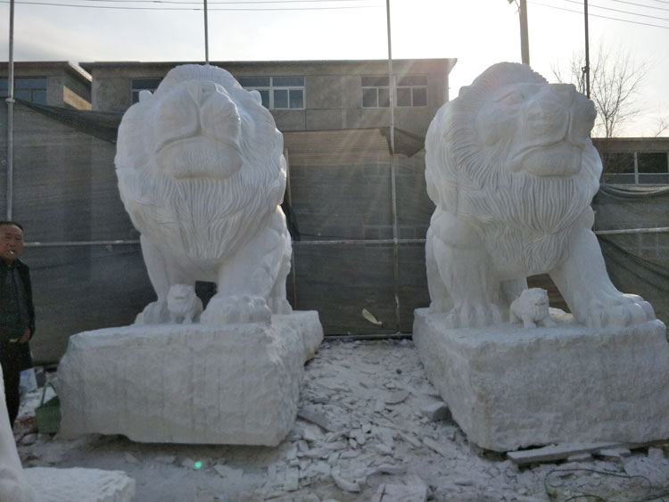 供應千鈞雕塑漢白玉石獅雕塑