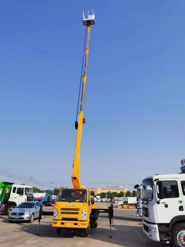 江西藍牌21米伸縮高空作業(yè)車廠家電話