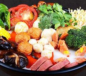 漯河麻辣燙小吃培訓去哪里？來飯?zhí)?  title=