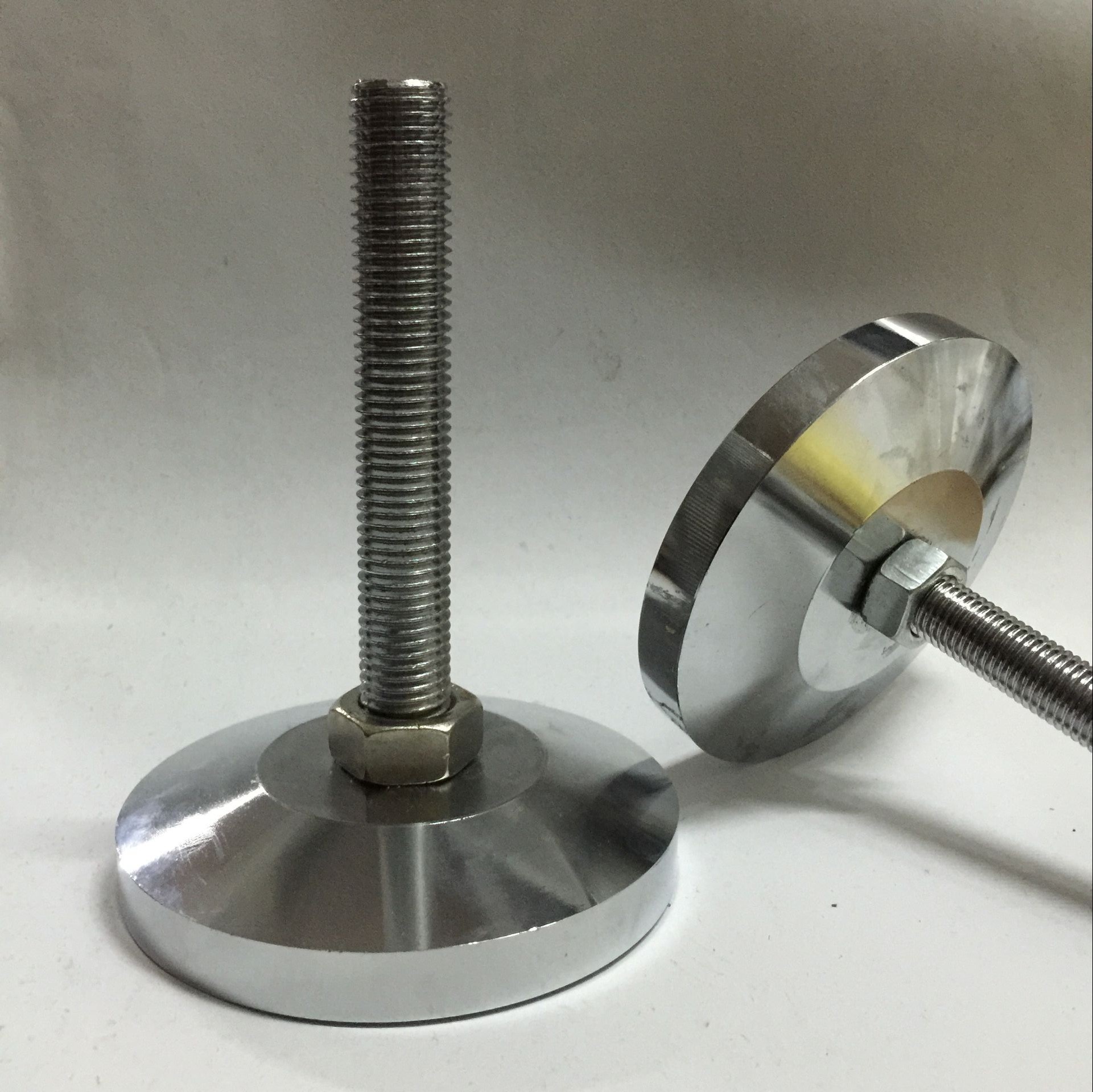 重型實(shí)心腳杯報(bào)價(jià) 批發(fā) 供應(yīng)商 生產(chǎn)廠家