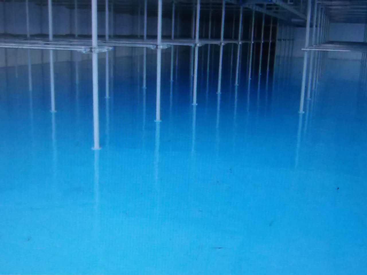 環(huán)氧樹(shù)脂自流平型地坪施工、環(huán)氧樹(shù)脂自流平型地坪工程、環(huán)氧樹(shù)脂自流平型地坪電話