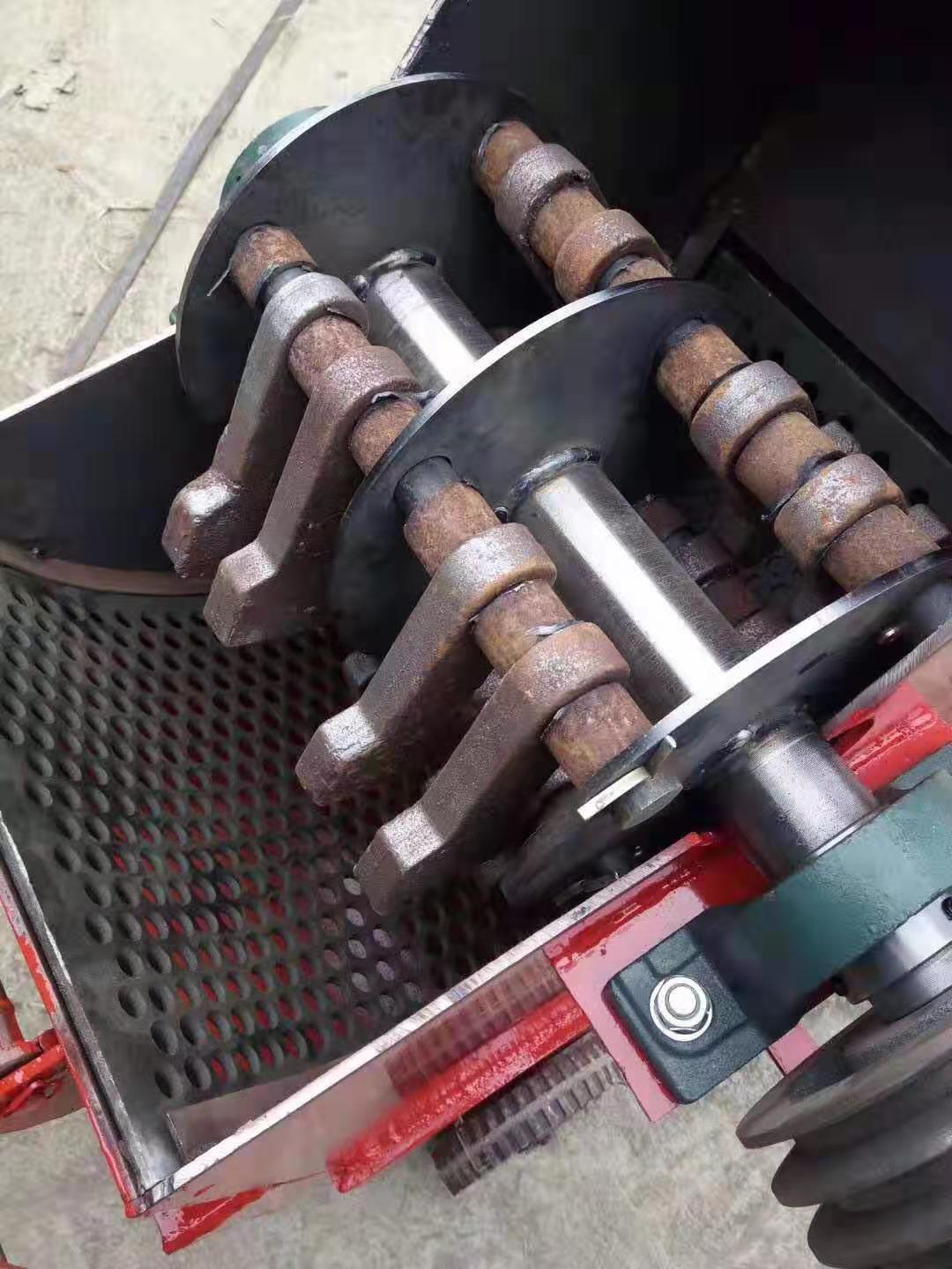 水泥空心磚粉碎機(jī)廠家直銷