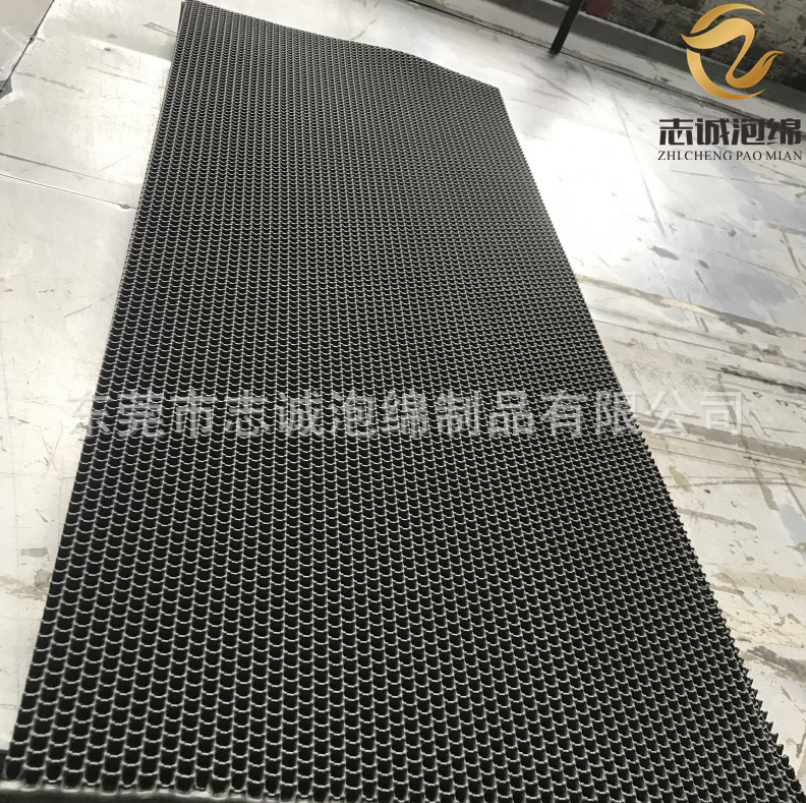 eva過濾貓砂墊報價，批發(fā)，供應(yīng)商，生產(chǎn)廠家【東莞市志誠泡綿制品有限公司】