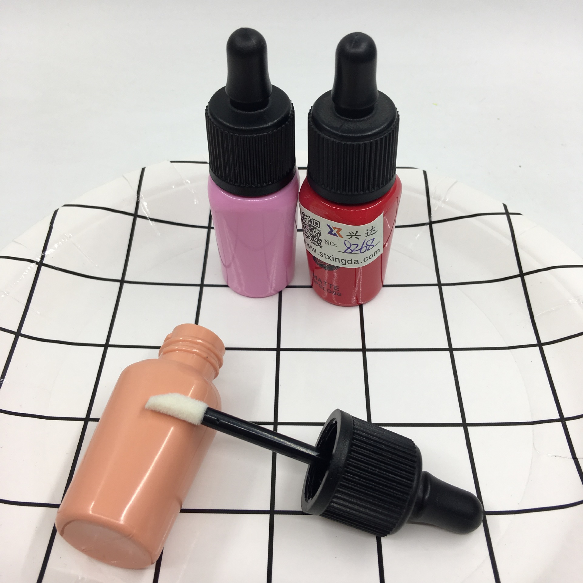 廠家現(xiàn)供 唇釉管廠家批發(fā)/供應(yīng)商價格 迷你唇膏管_興盈塑膠 廠家現(xiàn)供唇釉管口紅管高端化妝