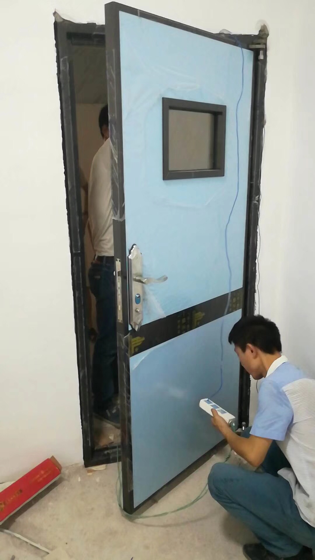 供應鉛門廠家 防輻射鉛門廠家 鉛板門 源泰射線防護出品 規(guī)格齊全