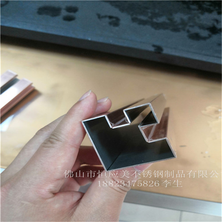 不銹鋼裝飾條專業(yè)鍍鈦金彩色，玫瑰金包邊裝飾條別墅ktv裝飾條 不銹鋼線條 不銹鋼異型線條