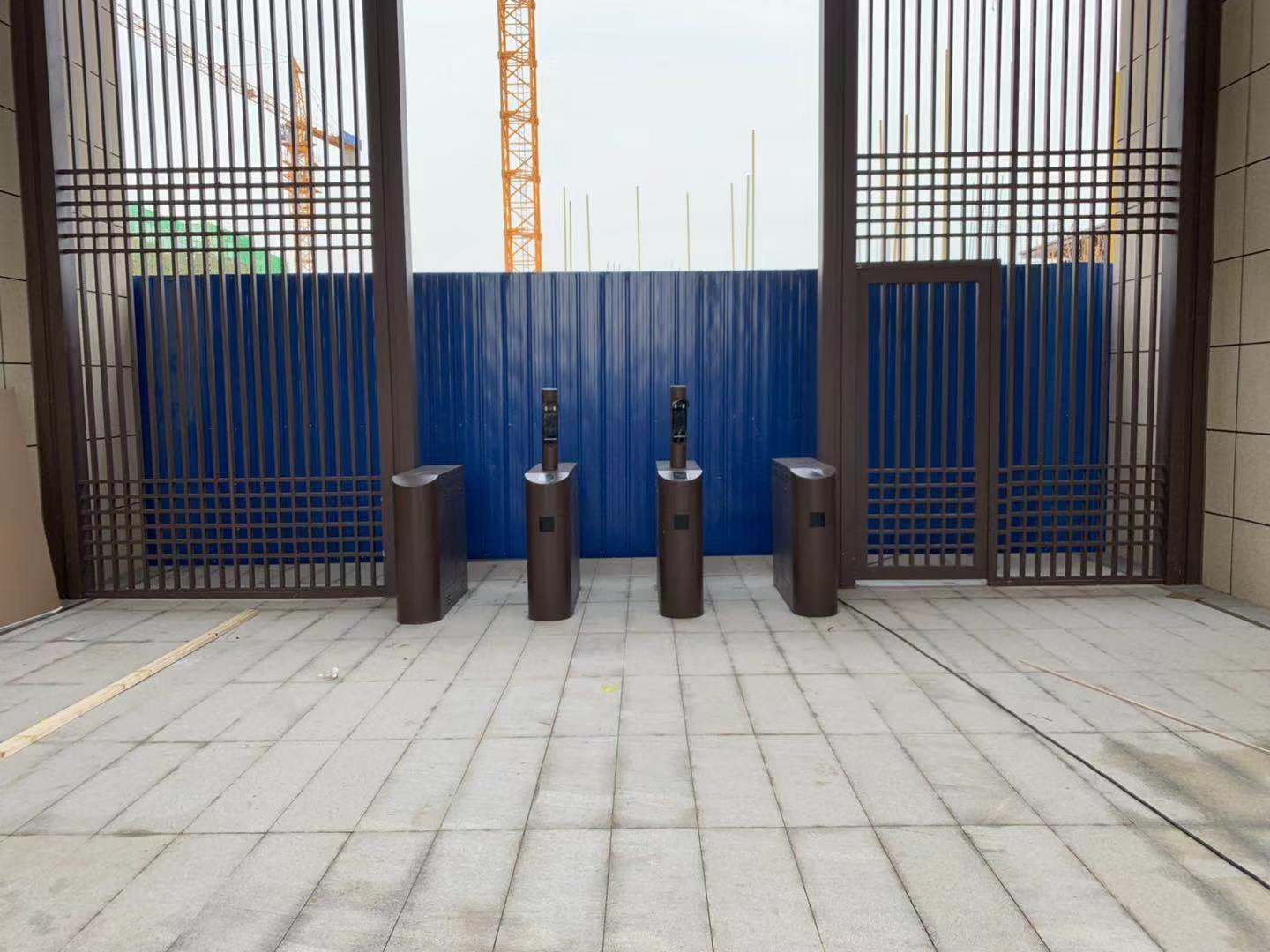 平頂山工地門禁 三輥閘 翼閘門禁系統(tǒng)安裝