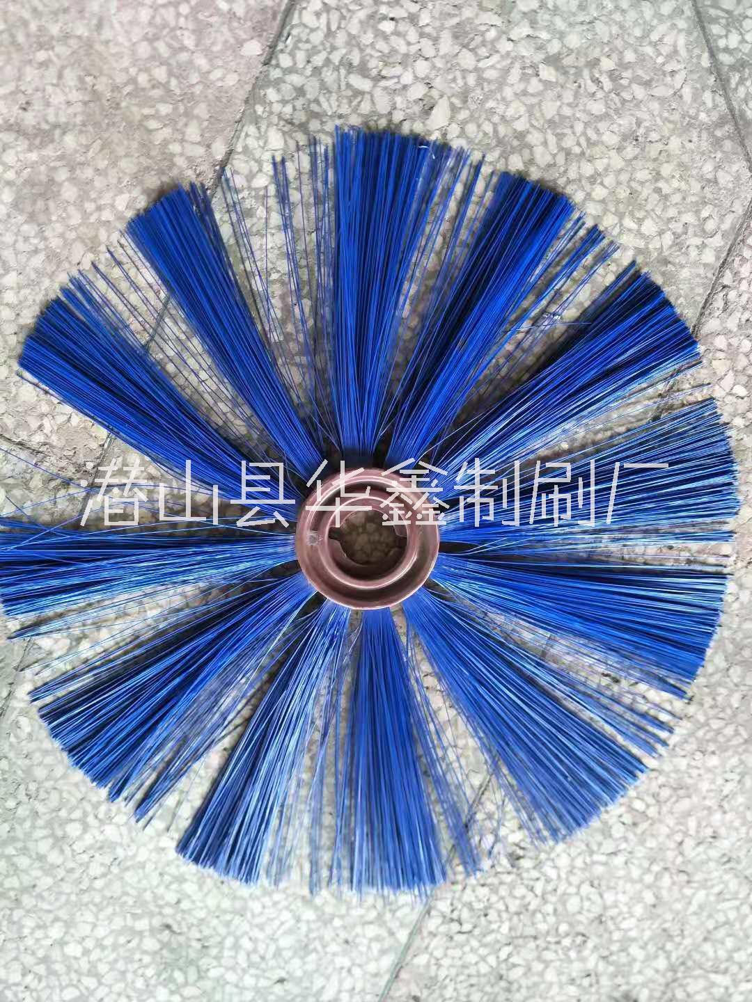 安慶市護欄刷廠家 護欄清洗刷價格 現(xiàn)貨批發(fā)護欄清掃邊刷