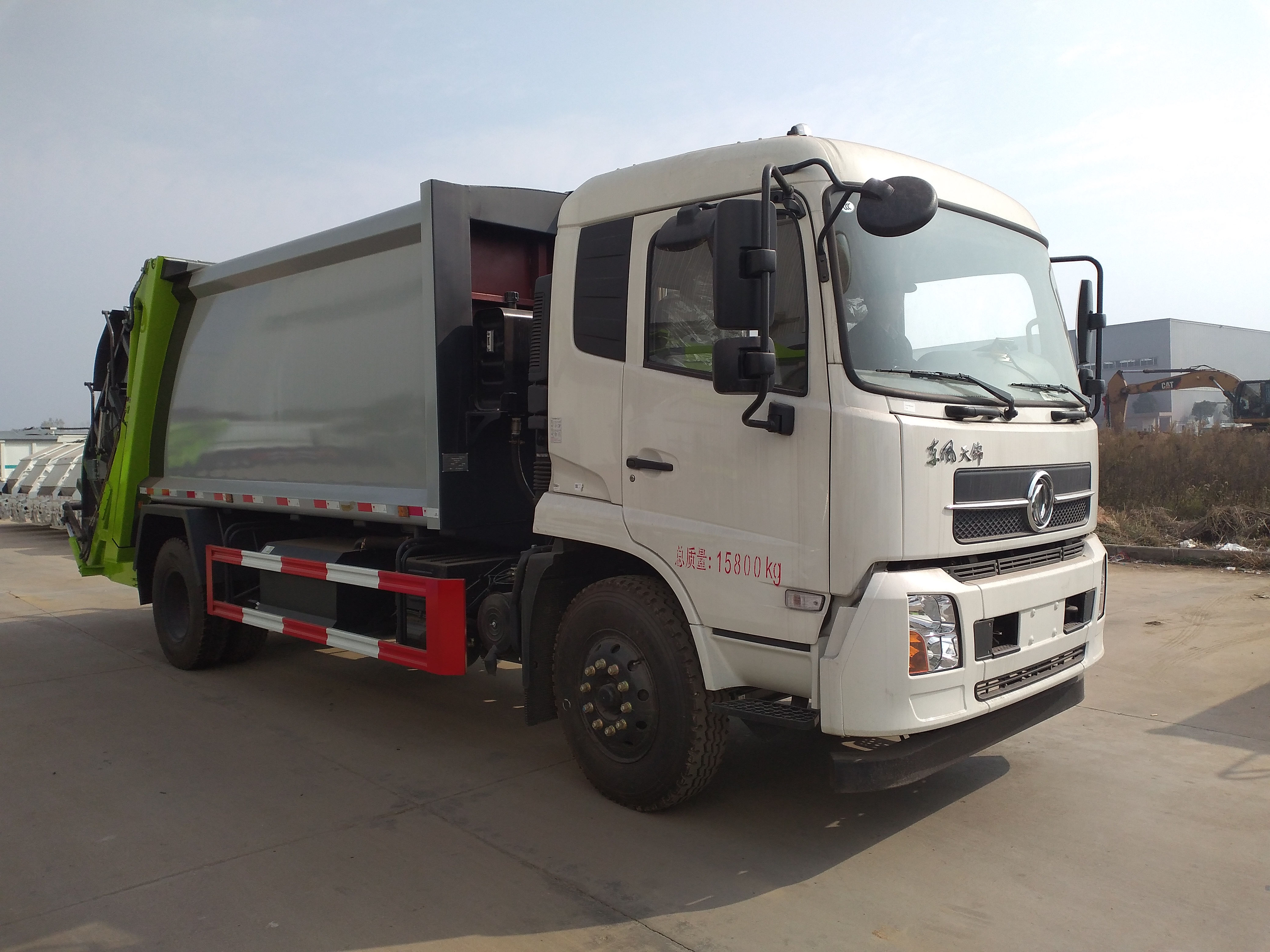 東風天錦壓縮垃圾車價格,12方壓縮垃圾車現(xiàn)車,國五壓縮垃圾車報價