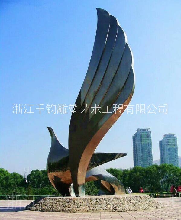 千鈞雕塑不銹鋼雕塑   千鈞雕塑不銹鋼雕塑