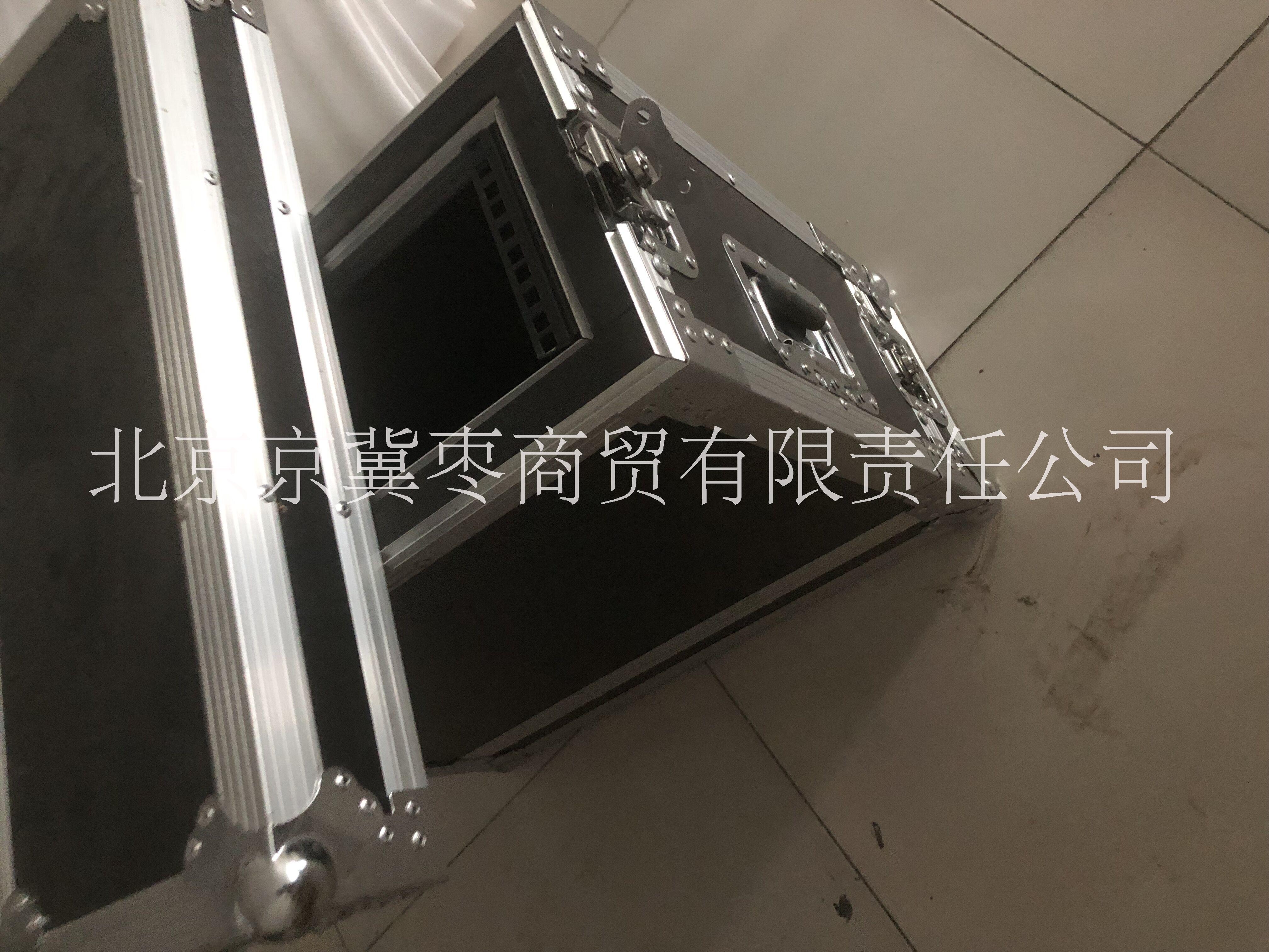 供應(yīng)減震機柜