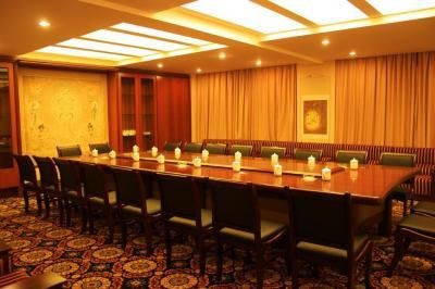 深圳酒店會(huì)議，酒店年會(huì)，酒店場地中南海濱酒店