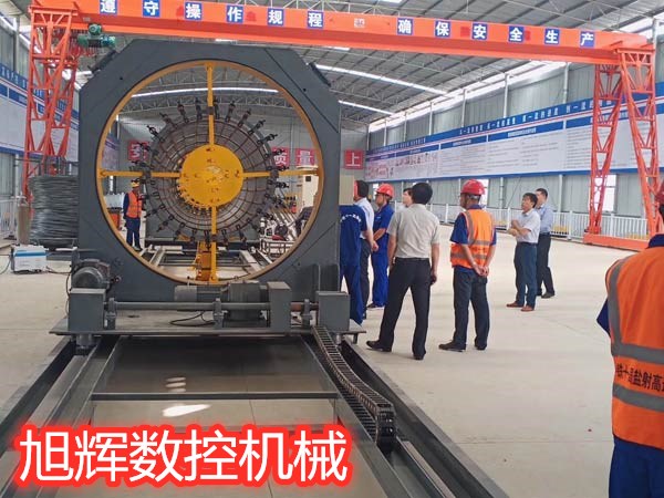 數(shù)控鋼筋籠滾焊機(jī) 廠家直銷數(shù)控鋼筋籠滾焊機(jī)