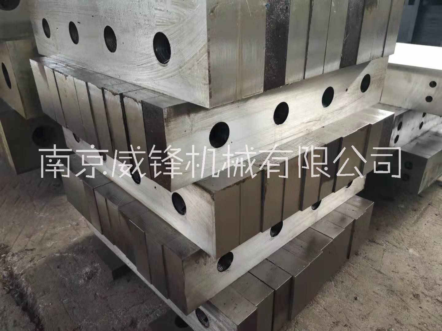 廠家直銷 江陰華宏龍門*片現(xiàn)貨供應(yīng)