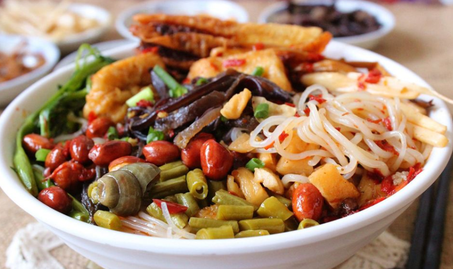 供應(yīng)牛肉粉加盟龍骨豬腳粉技術(shù)培訓(xùn)