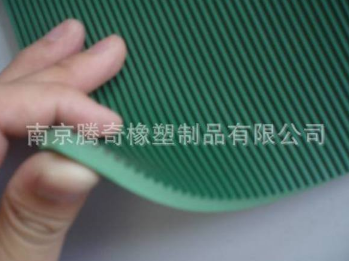 帶楞橡膠板供應(yīng)商
