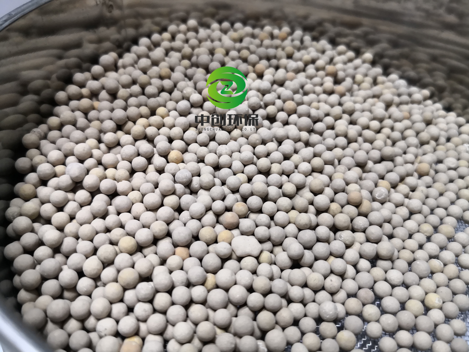 山東環(huán)保材料廢氣處理沸石分子篩廠家直銷(xiāo)價(jià)格