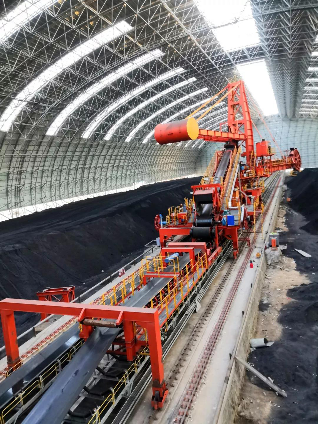 供應(yīng)斗輪堆取料機(jī) 大型干料場*輸送設(shè)備 生產(chǎn)廠家直銷 定制生產(chǎn)