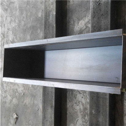 河北保定盛申致遠(yuǎn) 水泥防撞路沿石模具 公路防撞路沿