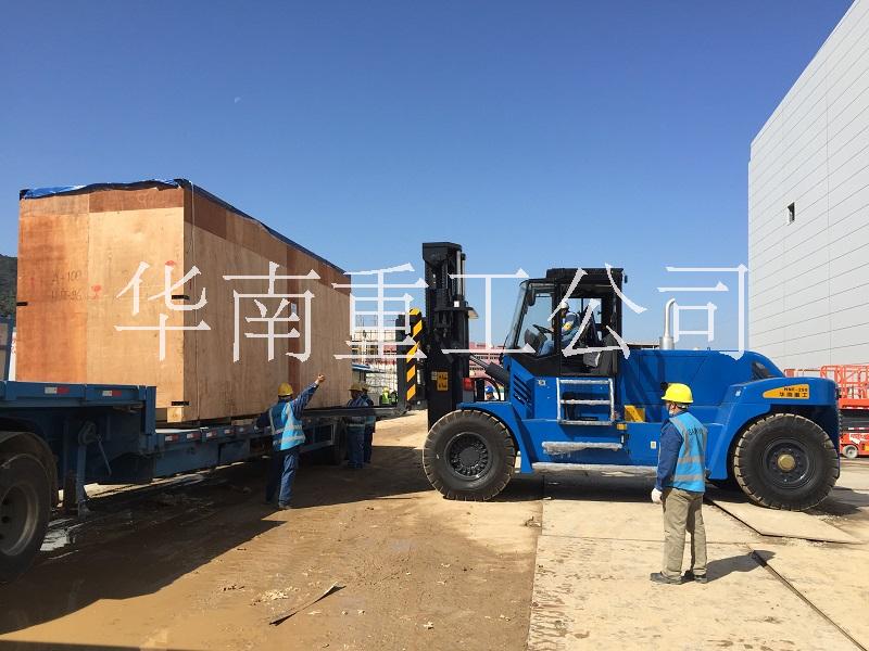 25噸叉車 25噸叉車價格 25噸叉車技術(shù)參數(shù)