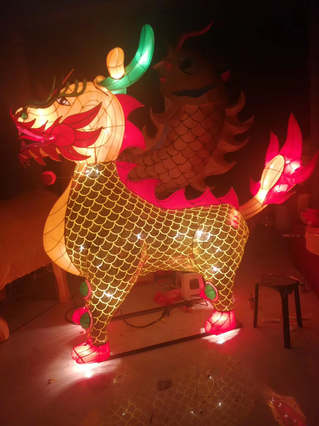 喜慶新春花燈小孩挑燈籠報(bào)價(jià) 定制喜慶新春花燈 花燈小孩挑燈籠價(jià)格