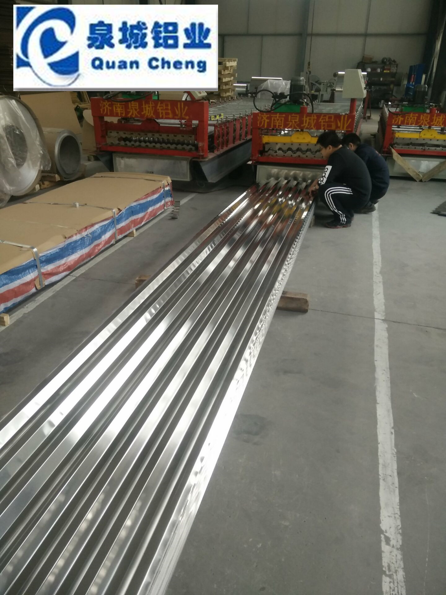 泉城鋁業(yè) 壓型鋁板、鋁瓦、壓型鋁板批發(fā)、山東壓型鋁板、濟(jì)南壓型鋁板