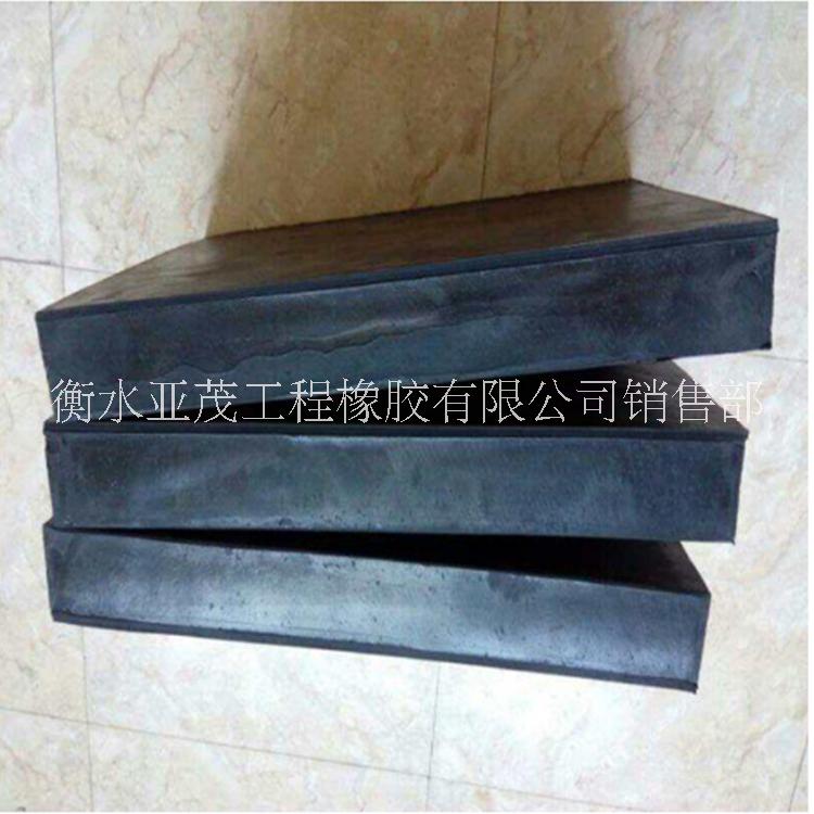 橋梁橡膠支座/圓形200*35板式橡膠支座/抗震支座