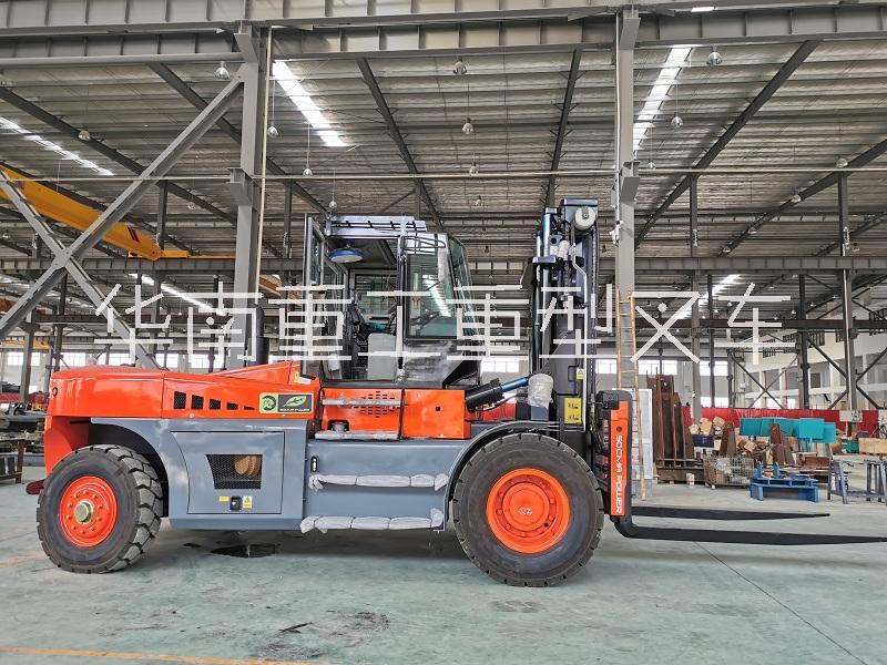 華南重工18噸叉車|品牌重型叉車定制